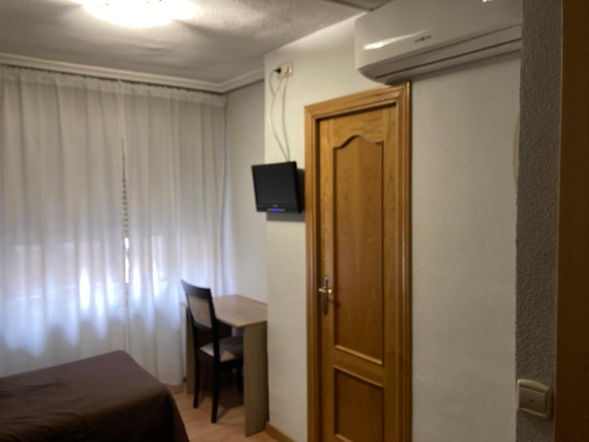סלאמנקה Hostal Conde David מראה חיצוני תמונה