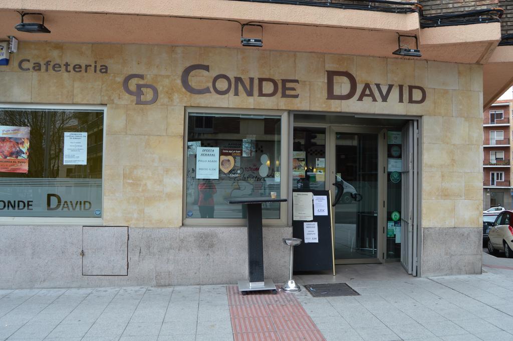 סלאמנקה Hostal Conde David מראה חיצוני תמונה