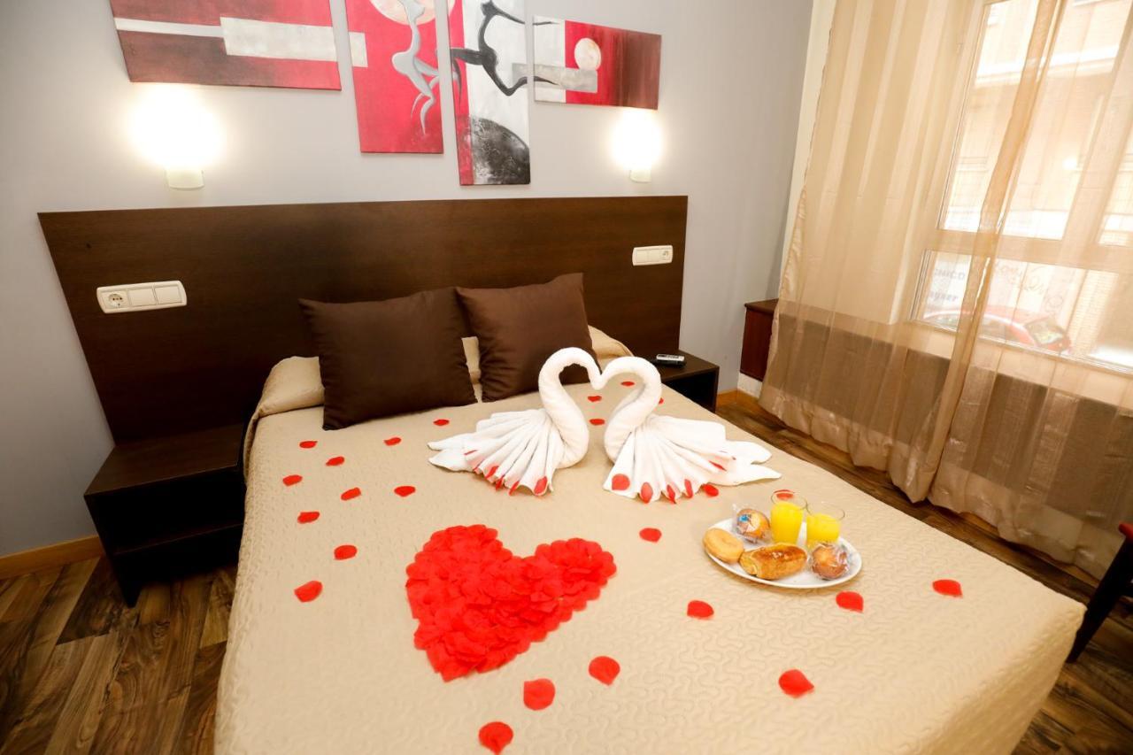 סלאמנקה Hostal Conde David מראה חיצוני תמונה